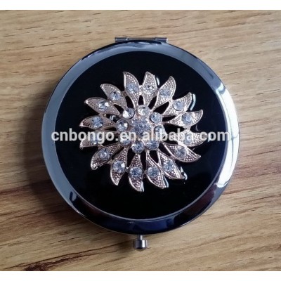 beaded metal flower compact makeup mirror